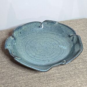 Handcrafted 10" Ceramic Blue Glazed Pottery Pie Plate with Crimped Edges